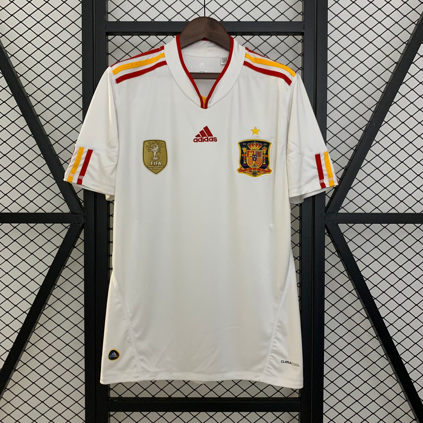 Spain 2011 Away Retro